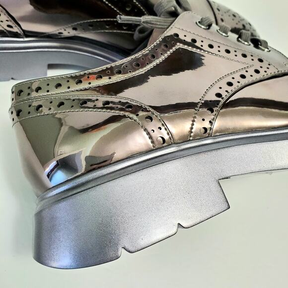 NWOT Stuart Weitzman Darra Gunmetal Lace Up Oxford Shoe 6B Metallic Statement - Picture 7 of 12